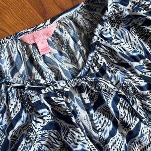 Lilly pulitzer blue blouse size M